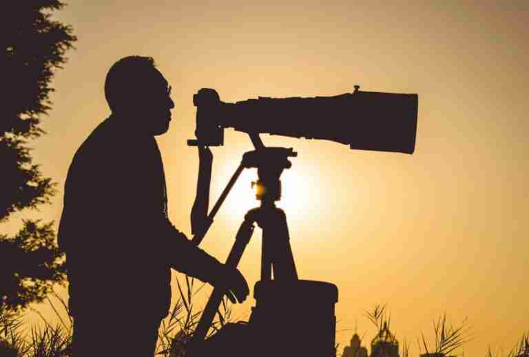 best budget telephoto lens for Nikon