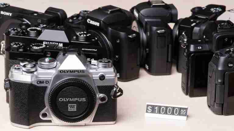 Best Mirrorless Camera For Under 1000